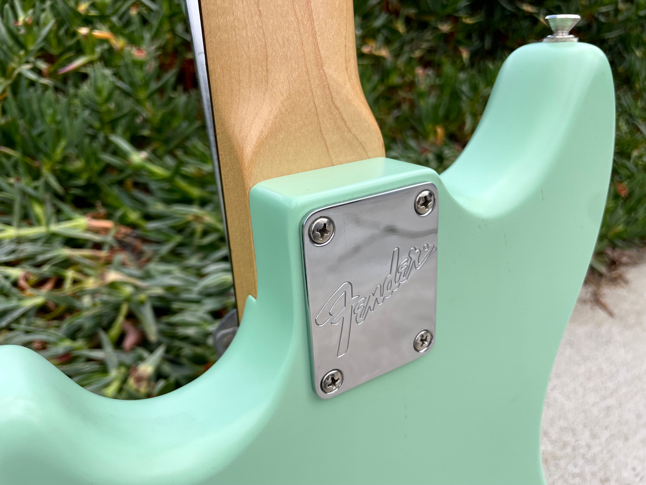 Used 2020 Fender American Performer Mustang Bass Satin surf green
